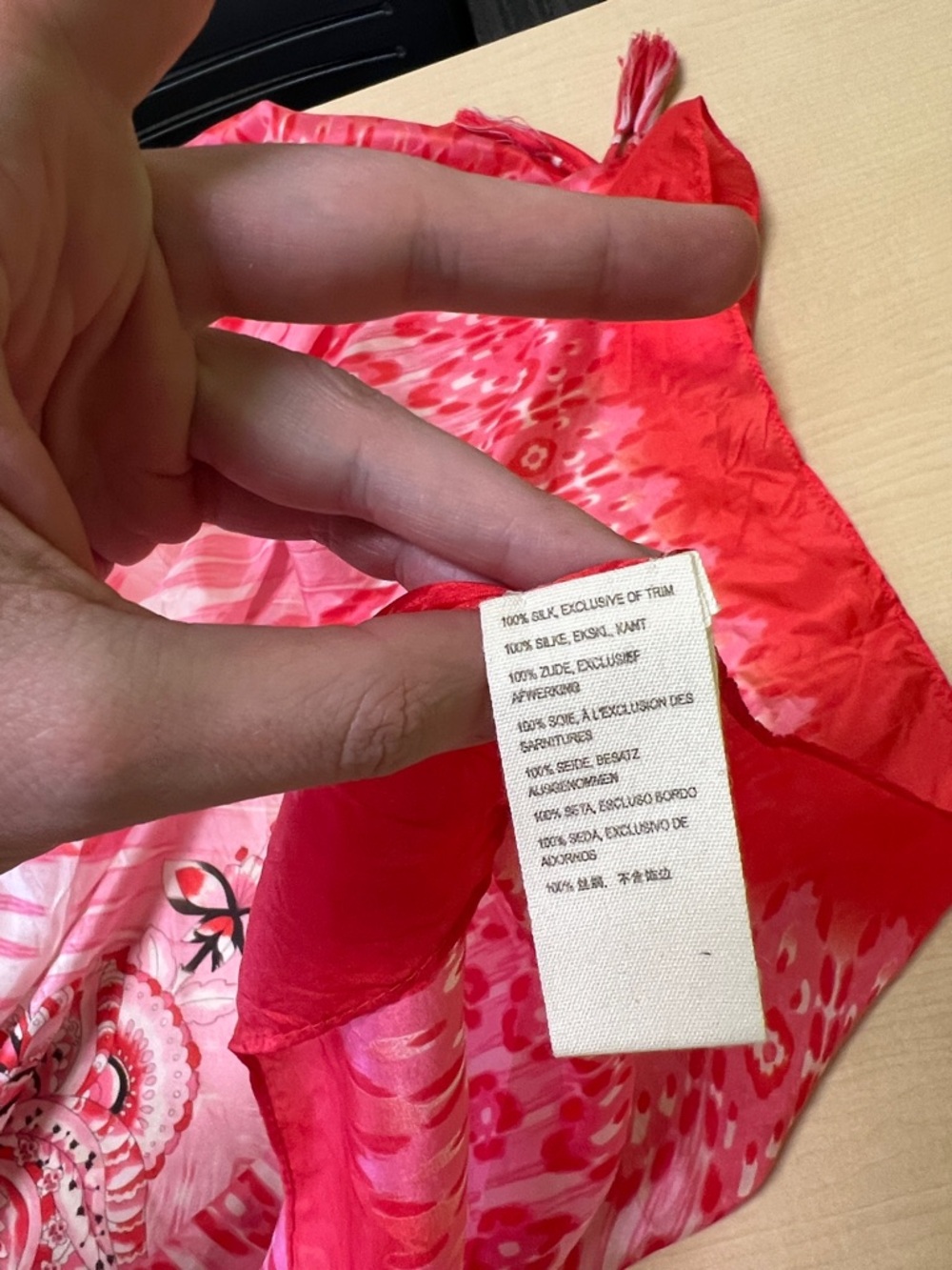 JOHNNY WAS 100% silk scarf pink and red floral print abstract tropical beautiful - Picture 4 of 8